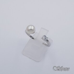 Sudraba gredzens ar kultivētu pērli un cirkonu Z622; 17,5 mm